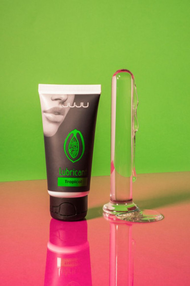 Съедобный лубрикант JUJU Tropical с ароматом тропических фруктов - 50 мл. Съедобный лубрикант JUJU Tropical с ароматом тропических фруктов - 50 мл.