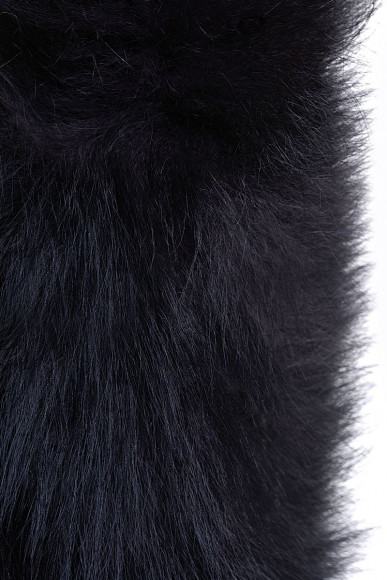 Большая серебристая металлическая анальная втулка с черным лисьим хвостом