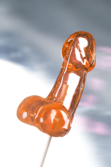 Оранжевый леденец в форме члена со вкусом амаретто - 80 гр. Оранжевый леденец в форме члена со вкусом амаретто - 80 гр.