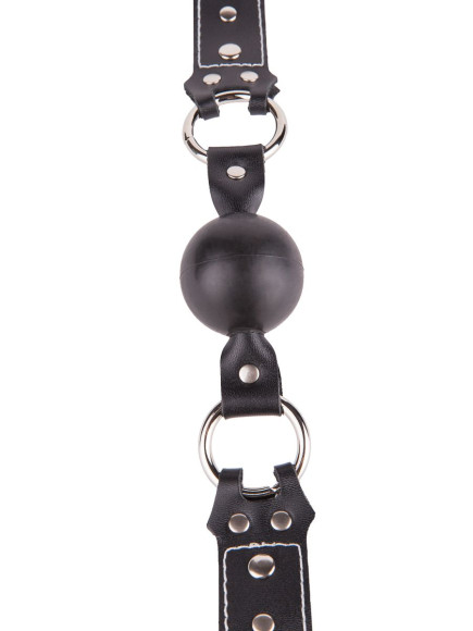 Кляп-шар на ремешках из натуральной кожи Кляп-шар на ремешках из натуральной кожи