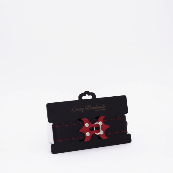 Черный ошейник с красным декором и строчкой Черный ошейник с красным декором и строчкой