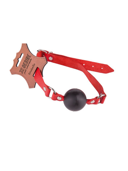 Чёрный кляп-шар с красным ремешком Чёрный кляп-шар с красным ремешком