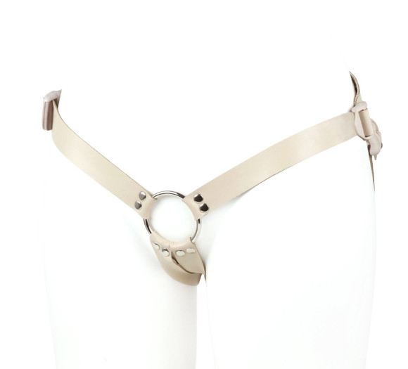 Универсальный пояс с кольцом и реалистичной насадкой - 18 см. Универсальный пояс с кольцом и реалистичной насадкой - 18 см.