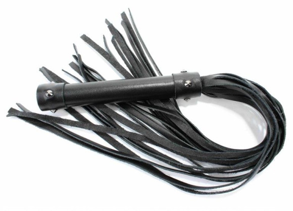 Черная длинная плеть с шипами - 60 см. Черная длинная плеть с шипами - 60 см.