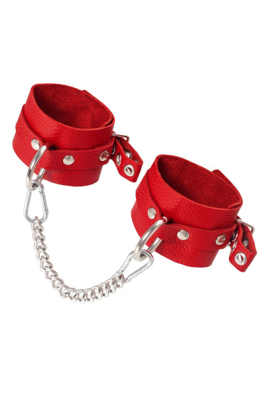 Красные мягкие кожаные оковы с люверсами Красные мягкие кожаные оковы с люверсами