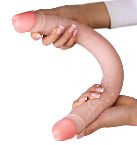 Двусторонний фаллоимитатор из неоскин - 49,5 см. Двусторонний фаллоимитатор из неоскин - 49,5 см.