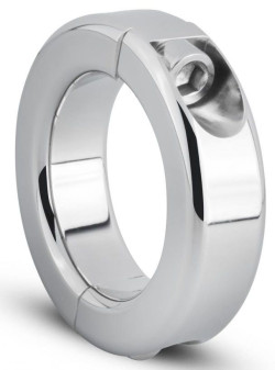 Серебристый утяжелитель для мошонки и пениса Sinner Metal Cock And Ball Lock Серебристый утяжелитель для мошонки и пениса Sinner Metal Cock And Ball Lock