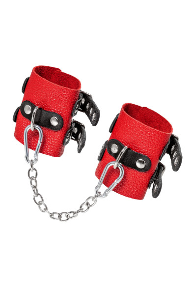 Красно-черные мягкие наручники с двумя ремешками с люверсами Красно-черные мягкие наручники с двумя ремешками с люверсами