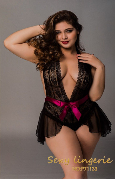 Пикантное кружевное боди с бантиком