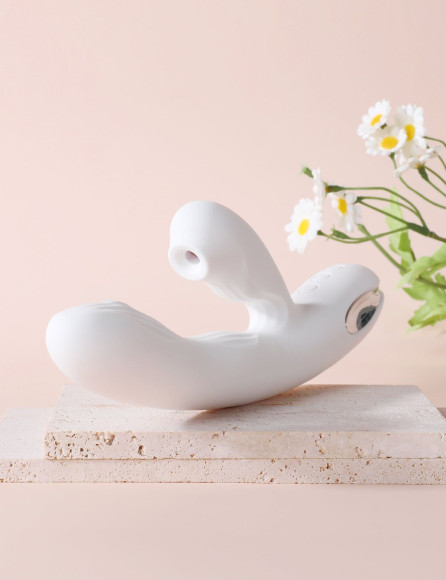 Белый вибратор-кролик Eria с вакуумной стимуляцией, функцией tapping и нагревом - 21,5 см. Белый вибратор-кролик Eria с вакуумной стимуляцией, функцией tapping и нагревом - 21,5 см.